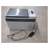 BOUGERV CR28 PORTABLE 12V/24V REFRIGERATOR