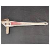 RIDGID 24 INCH HEAVY DUTY PIPE WRENCH