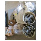 Galvanized Fence Hardware Pallet 39