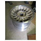 Pair of 15" Aluminum Wheels