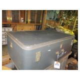 Large Trunk w/Afghans & Blanket