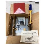 Vintage Lionel #415 Fueling Station w/box