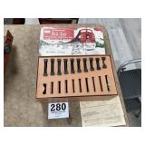 Hi-Lo Trestle Set - Missing pieces