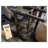 Rubbermaid cart