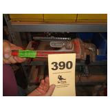 18" Pipe wrench