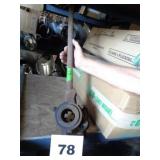Pipe threader