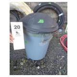 Trash can/lid