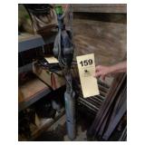Submersible well pump