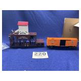 Lionel operating Icing Station and Pacific Fruit