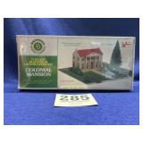 New Bachman O Scale Colonial Mansion