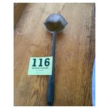 Lead ladle