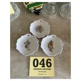 Vintage Japanese saucers, home decor wall
