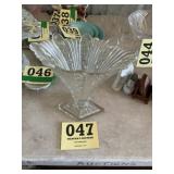 Glass vase