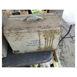 Metal box  Vineland poultry labories