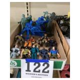 Figurines