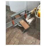 Small saw table with craftsman Kromedge