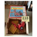 Topper toys Johnny Express fork lift