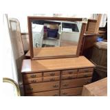 6 drawer Dresser with mirror