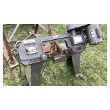 Buffalo metal cutting band saw