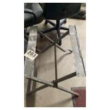 Folding workstation