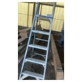 Step ladder
