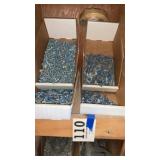 Construction screws shelf block