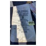 Colonial granulated salt bag