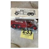 1930 diamond tea, tanker truck, Leffler Inc.