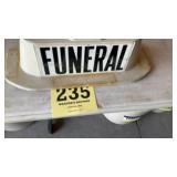 Funeral car topper