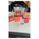 Tupperware lunchboxes