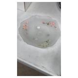 Frosted 3 foot floral dish
