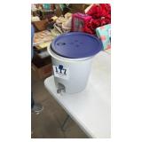 Tupperware drink dispenser