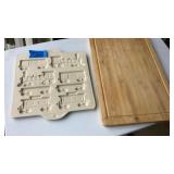 Pamper Chef Cookie Mold and cutting board
