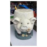 Pig plant stand (not concrete)