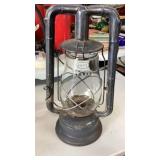 Monarch Lantern / Dietz / Fitzall NY USA