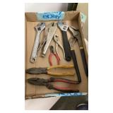Wrenches and grips