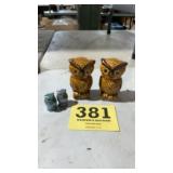 Owl salt/pepper shakers