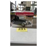 1932 Ford Coupe model car
