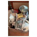 Miscellaneous kitchen items