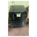 Smaller GE refrigerator