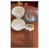 Mixing bowl, casserole dish