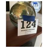 MONDERN STYLE GAZING BALL
