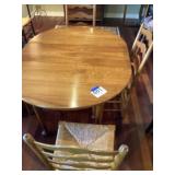 Cherry Round Ext Table w/4 Ladderback Rush Seat