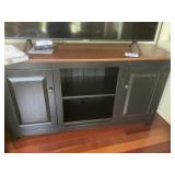 Colonial Style Wall Stand