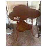 Clover shaped and stand