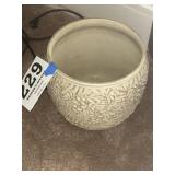Flower pot