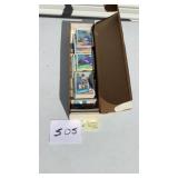 500+ vintage baseball cards