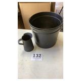 Painted bucket, and measure