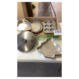 Bakeware and knives