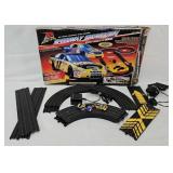 Life Like Speedway Showdown Slot Car Set w/2 Cars
